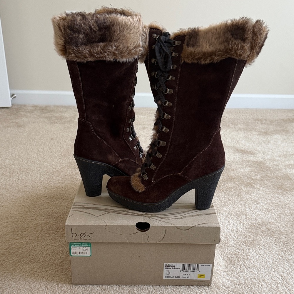 NIB b.o.c. Women's Dark Brown Heeled Boots with Fur Trim